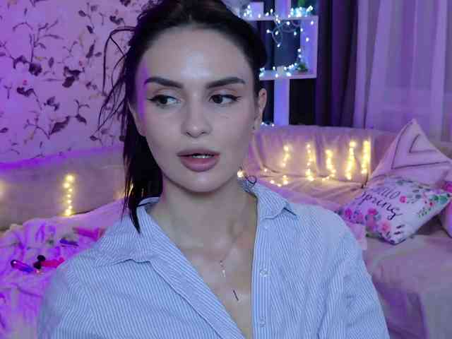 MilaSweety1 webcam