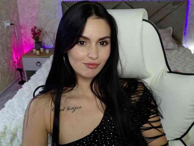 MilaSweety1 webcam