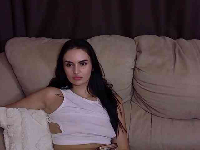 MilaSweety1 webcam