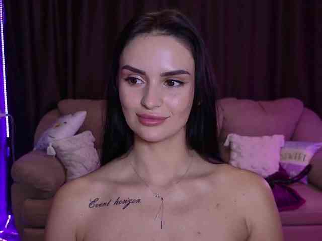 MilaSweety1 webcam