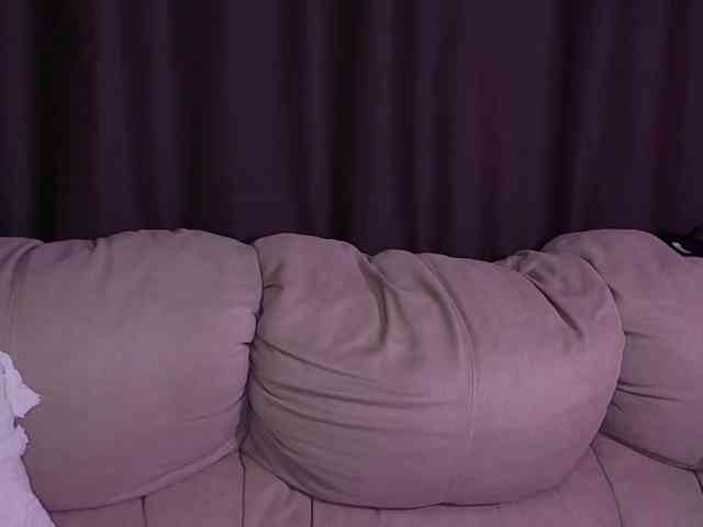 MilaSweety1 webcam