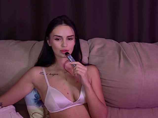 MilaSweety1 webcam