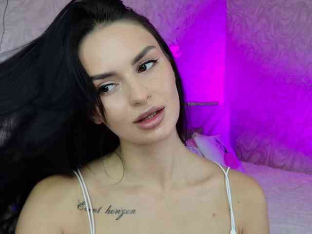 MilaSweety1 webcam