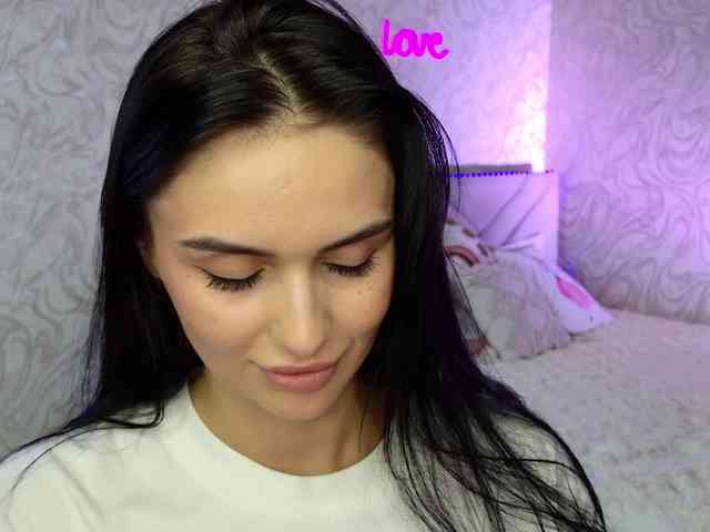 MilaSweety1 webcam