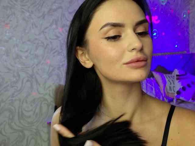 MilaSweety1 webcam