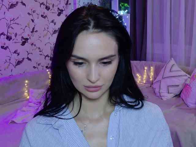 MilaSweety1 webcam