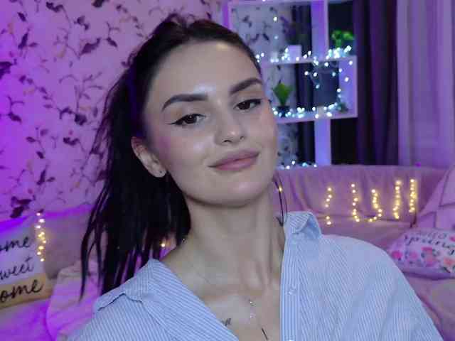 MilaSweety1 webcam