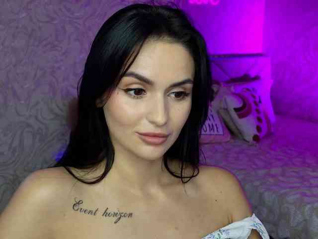 MilaSweety1 webcam