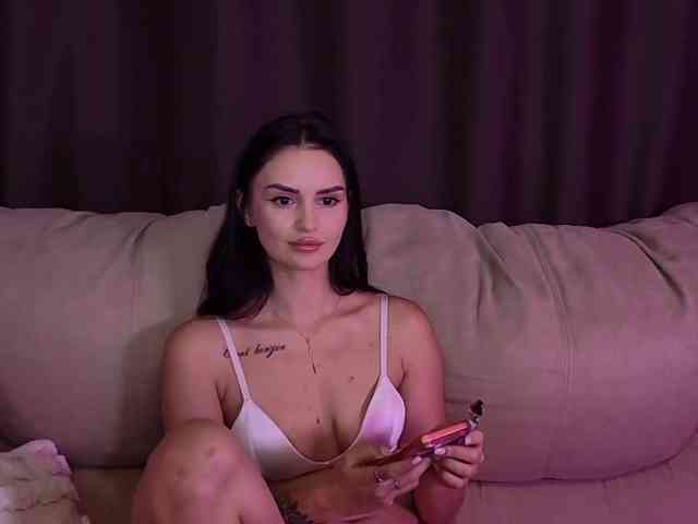 MilaSweety1 webcam