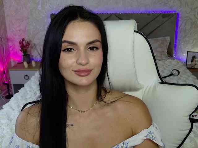MilaSweety1 webcam