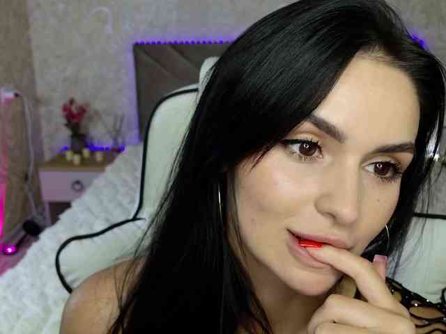 MilaSweety1 webcam