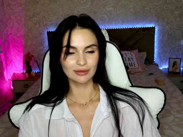 MilaSweety1 webcam