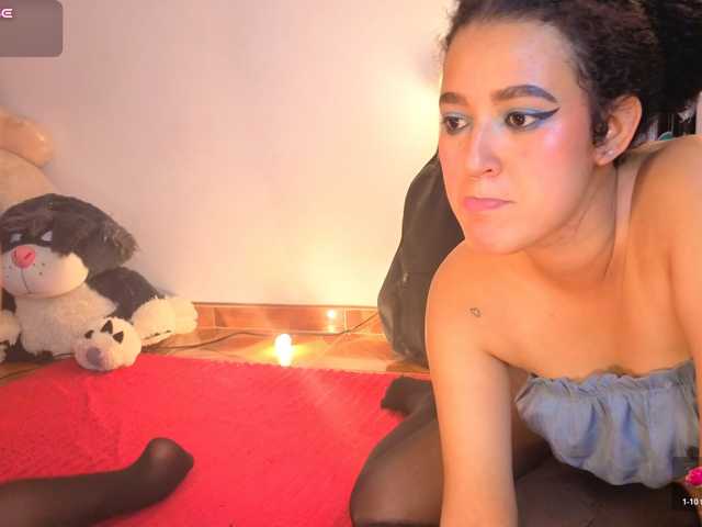 gema-n-aria live cam on BongaCams