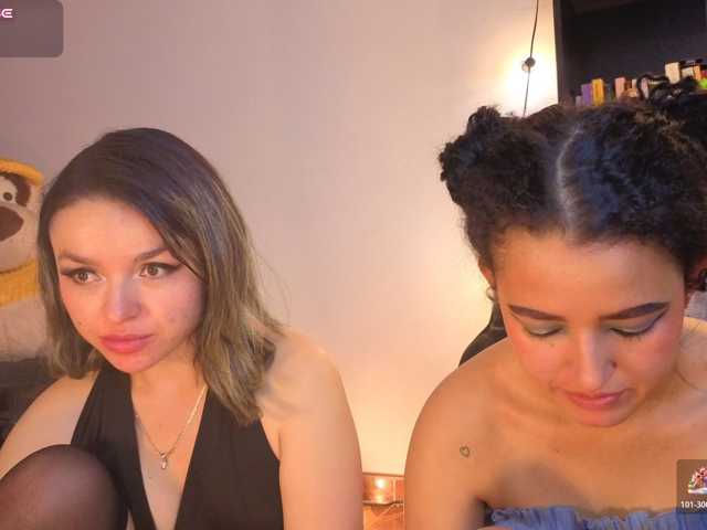 gema-n-aria live cam on BongaCams