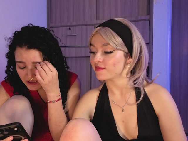 gema-n-aria live cam on BongaCams