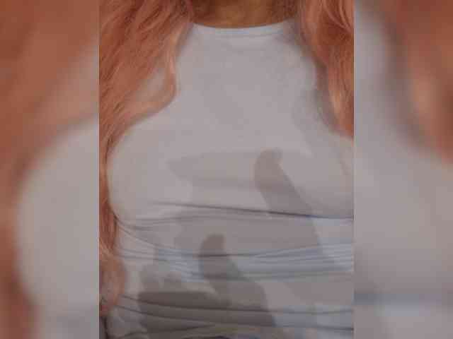 JuiCyPussyMos Sex Cam Show
