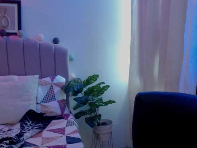 EvansLx live cam on BongaCams