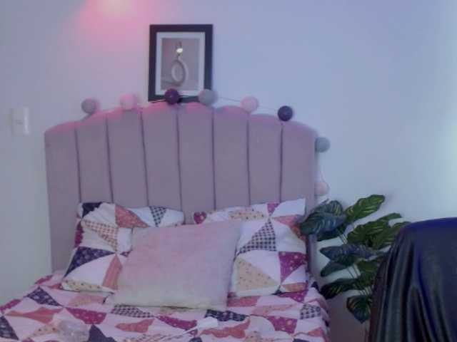 EvansLx live cam on BongaCams
