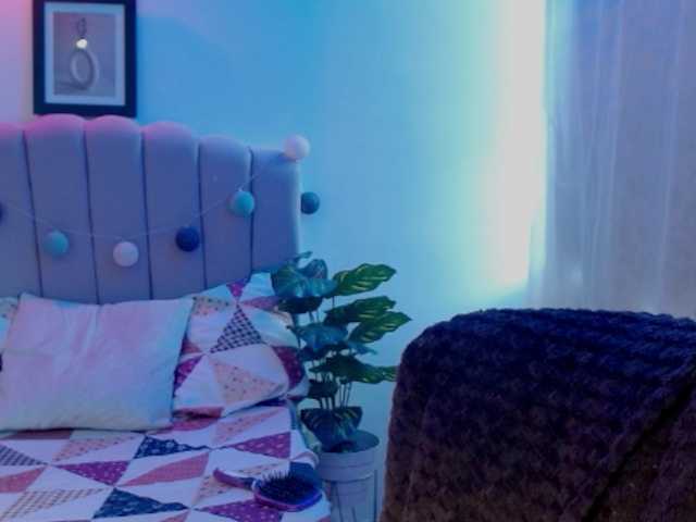 EvansLx live cam on BongaCams