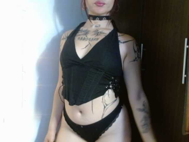 EvansLx live cam on BongaCams