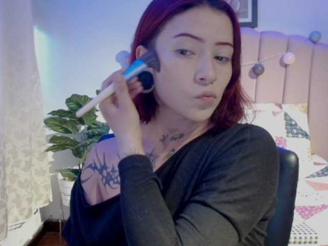 EvansLx live cam on BongaCams