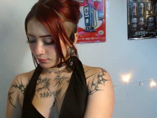EvansLx live cam on BongaCams