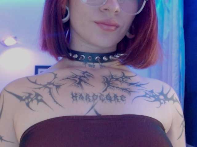 EvansLx live cam on BongaCams