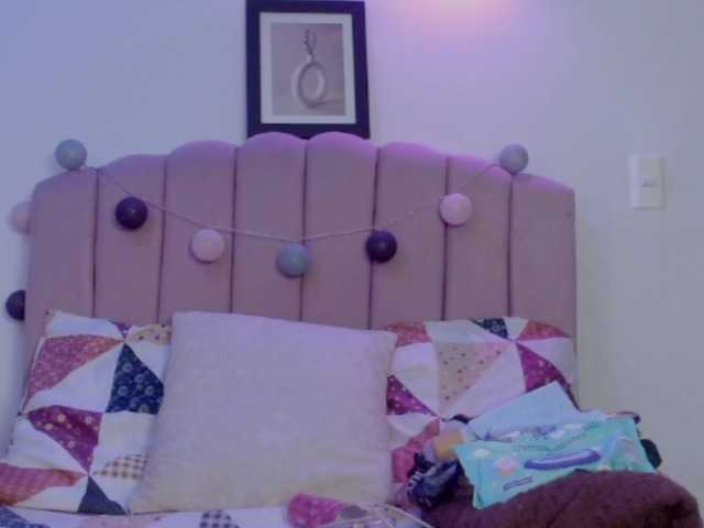 EvansLx live cam on BongaCams