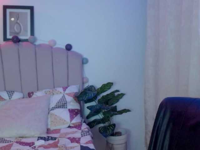 EvansLx live cam on BongaCams