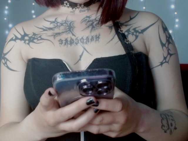 EvansLx live cam on BongaCams