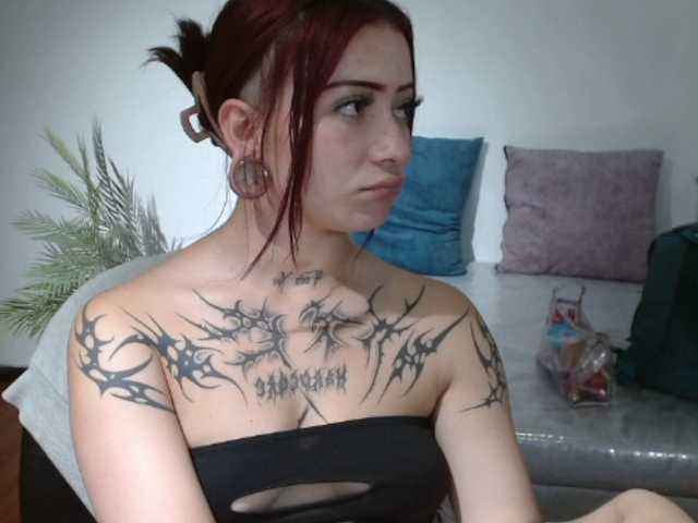 EvansLx live cam on BongaCams