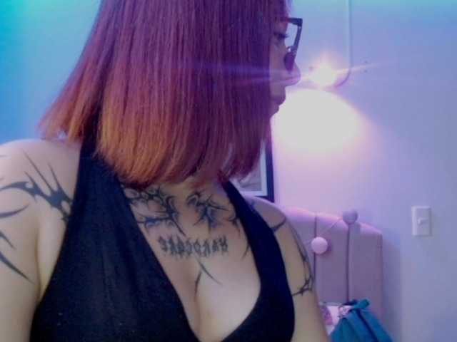 EvansLx live cam on BongaCams