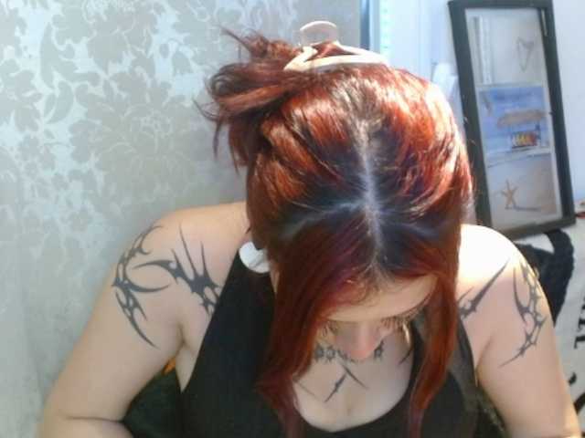 EvansLx live cam on BongaCams