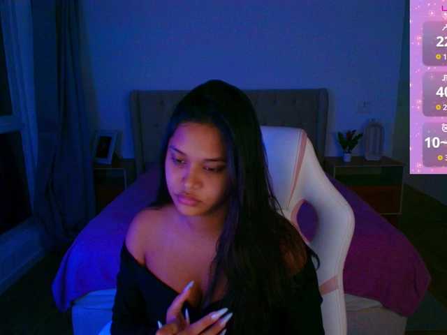 AmeliaEmmy live cam on BongaCams