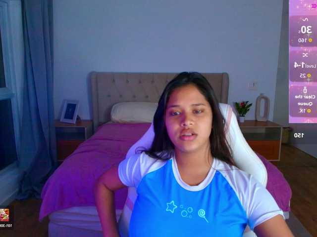 AmeliaEmmy live cam on BongaCams