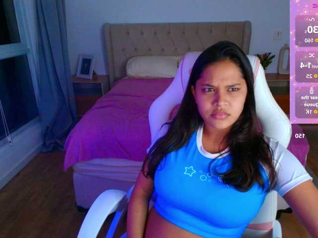 AmeliaEmmy live cam on BongaCams