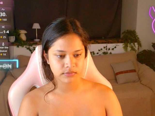 AmeliaEmmy live cam on BongaCams