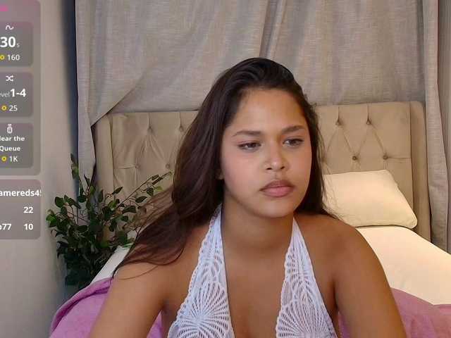 AmeliaEmmy live cam on BongaCams