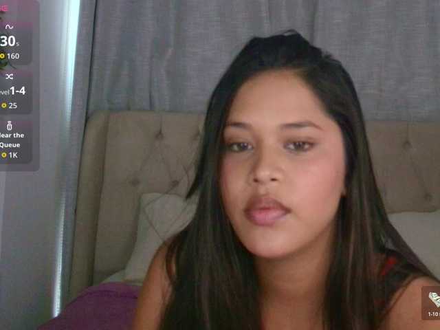 AmeliaEmmy live cam on BongaCams