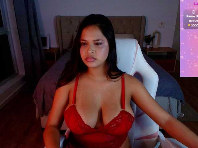 AmeliaEmmy live cam on BongaCams