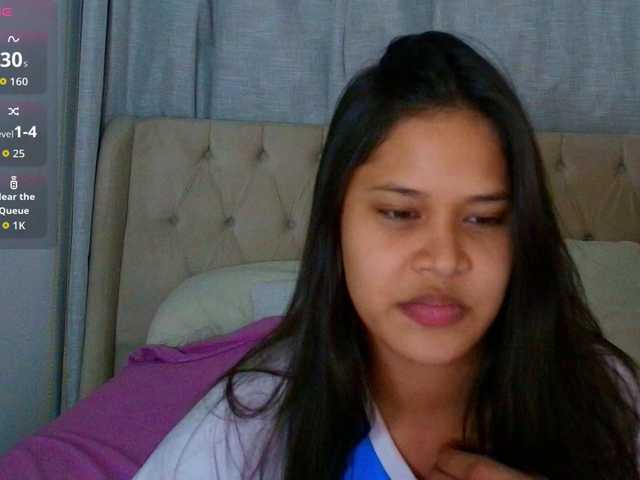 AmeliaEmmy live cam on BongaCams