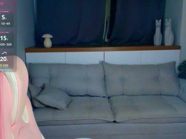 AmeliaEmmy live cam on BongaCams