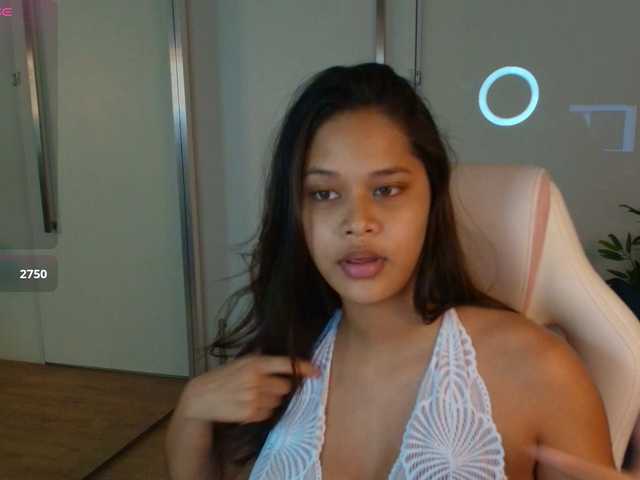 AmeliaEmmy live cam on BongaCams
