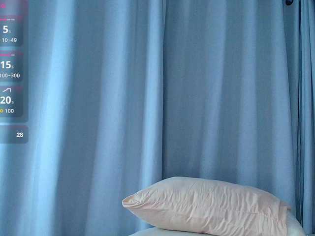 AmeliaEmmy live cam preview