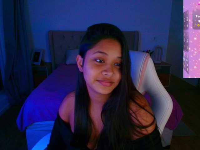 AmeliaEmmy live cam on BongaCams