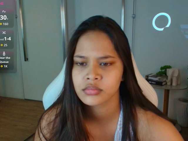 AmeliaEmmy live cam on BongaCams