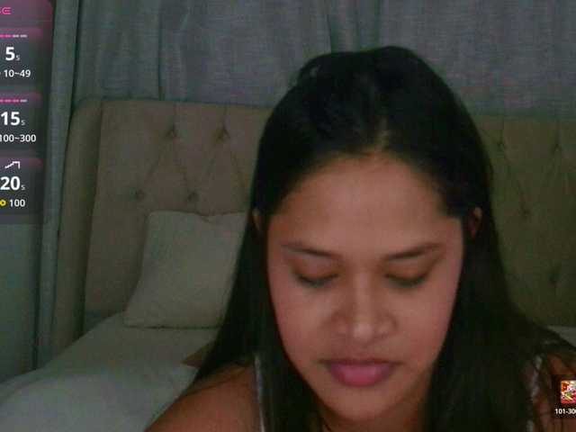 AmeliaEmmy live cam on BongaCams
