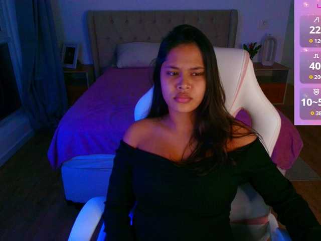 AmeliaEmmy live cam on BongaCams