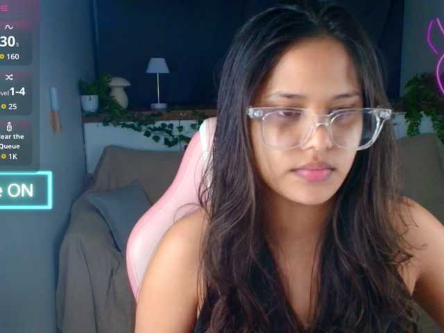 AmeliaEmmy live cam on BongaCams