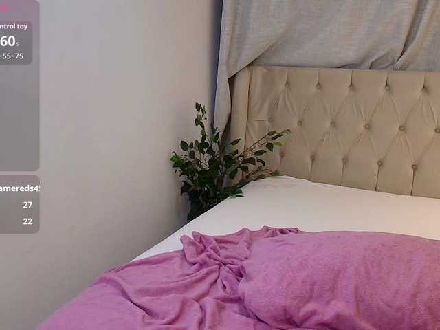 AmeliaEmmy live webcam show